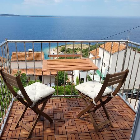 Modern Two Floors Apartment With A Beautiful View Martinšćica 外观 照片