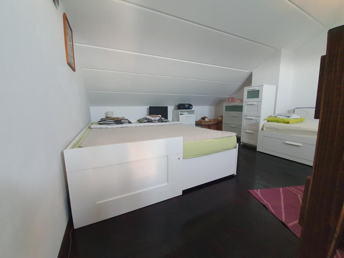 Modern Two Floors Apartment With A Beautiful View Martinšćica 外观 照片
